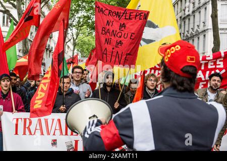 I manifestanti marciano durante il raduno annuale dei lavoratori del giorno di maggio a Lione, nella Francia centro-orientale, il 1 maggio 2017. (Foto di Nicolas Liponne/NurPhoto) *** Please use Credit from Credit Field *** Foto Stock