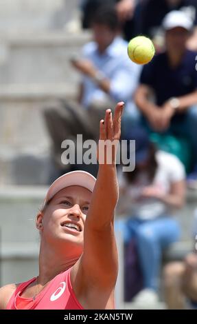 Daria Gavrilova in azione durante la sua partita contro Svetlana Kuznetsova - internazionali BNL d'Italia 2017 il 16 maggio 2017 a Roma. (Foto di Silvia Lore/NurPhoto) *** Please use Credit from Credit Field *** Foto Stock