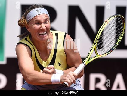 Svetlana Kuznetsova in azione durante la sua partita contro Daria Gavrilova - internazionali BNL d'Italia 2017 il 16 maggio 2017 a Roma. (Foto di Silvia Lore/NurPhoto) *** Please use Credit from Credit Field *** Foto Stock