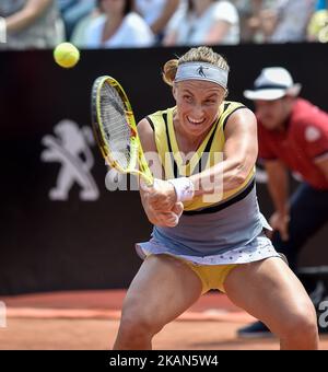 Svetlana Kuznetsova in azione durante la sua partita contro Daria Gavrilova - internazionali BNL d'Italia 2017 il 16 maggio 2017 a Roma. (Foto di Silvia Lore/NurPhoto) *** Please use Credit from Credit Field *** Foto Stock