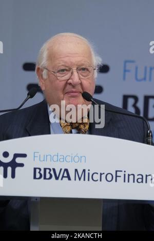 Premio Nobel per l'Economia Angus Deaton partecipa al 10th° anniversario di "Microfinanzas BBVA" presso la BBVA Bank Foundation il 29 maggio 2017 a Madrid, Spagna. (Foto di Oscar Gonzalez/NurPhoto) *** Please use Credit from Credit Field *** Foto Stock