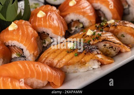 Menu sushi. Concetto di cucina giapponese, primo piano Foto Stock