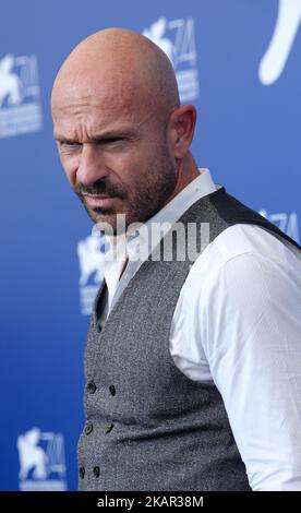 Raiz partecipa alla fotocellula 'Ammore e Malavita' in occasione del 74th° Festival del Cinema di Venezia, il 6 settembre 2017. (Foto di Matteo Chinellato/NurPhoto) Foto Stock