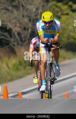 Ciclista ucraino Serhii Moloded, durante il Men's Road Cycling IRB3 Time Trial - finale Toronto Invictus Cycling a High Park a Toronto, Ontario, Canada il 26 settembre 2017. (Foto di Anatoliy Cherkasov/NurPhoto) Foto Stock