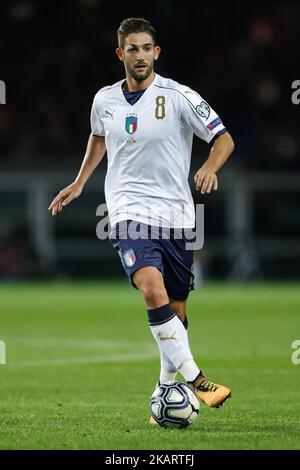 Roberto Gagliardini della nazionale italiana in azione durante la Coppa del mondo FIFA Russia 2018 qualificatore di calcio Gruppo G tra Italia e FYR Macedonia allo Stadio Olimpico il 6 ottobre 2017 a Torino. (Foto di Mike Kireev/NurPhoto) Foto Stock