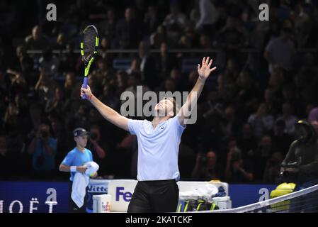 Jack sock degli Stati Uniti celebra la vittoria nella sua partita Singles contro Alexander Zverev di Germania durante il giorno cinque delle finali del Nitto ATP World Tour alla O2 Arena il 16 novembre 2017 a Londra, Inghilterra. (Foto di Alberto Pezzali/NurPhoto) Foto Stock