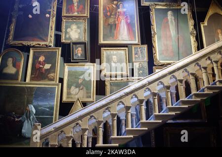 Decorazioni e oggetti di Harry Potter presso lo studio Harry Potter di Warner Bros a Watford, Londra, Regno Unito, il 9 gennaio 2018. (Foto di Julien Mattia/NurPhoto) Foto Stock