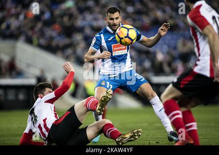 12 Didac dalla Spagna di RCD Espanyol durante la partita della Liga tra RCD Espanyol e Athletic Club de Bilbao allo stadio RCD di Barcellona il 14 gennaio 2018. (Foto di Xavier Bonilla/NurPhoto) Foto Stock