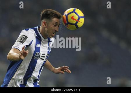 Hector Herrera, centrocampista messicano di Porto durante la partita della Premier League 2017/18 tra FC Porto e CD Tondela, al Dragao Stadium di Porto il 19 gennaio 2018. (Foto di Pedro Lopes / DPI / NurPhoto) Foto Stock