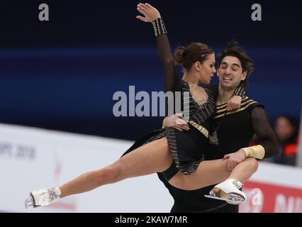 Alisa Agafonova e Alper UCAR di Turchia si esibiscono durante un evento di danza libera sul ghiaccio in occasione dei Campionati europei di pattinaggio di figura 2018 dell'ISU, presso la Megasport Arena di Mosca, il 20 gennaio 2018. (Foto di Igor Russak/NurPhoto) Foto Stock