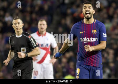 Luis Suarez durante la partita di calcio spagnola tra il FC Barcelona e il Deportivo Alaves allo stadio Camp Nou di Barcellona, Catalogna, Spagna il 28,2018 gennaio (Foto di Miquel Llop/NurPhoto) Foto Stock