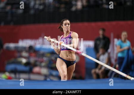 Katerina Stefanidi di Grecia compete in pole vault durante l'Athletics Indoor Meeting di Parigi 2018, presso l'AccorHotels Arena (Bercy) di Parigi, in Francia, il 7 febbraio 2018. (Foto di Michel Stoupak/NurPhoto) Foto Stock