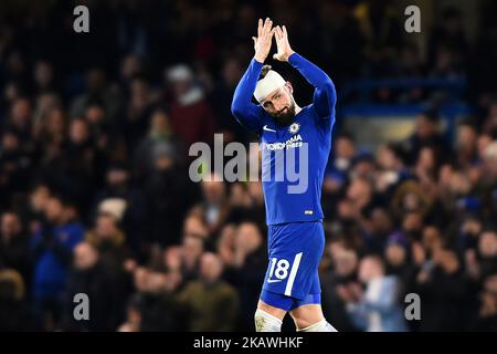 Olivier Giroud di Chelsea è sostituito durante la partita della Premier League tra Chelsea e West Bromwich Albion (WBA) a Stamford Bridge, Londra, Inghilterra il 12 gennaio 2018. (Foto di Kieran Galvin/NurPhoto) Foto Stock