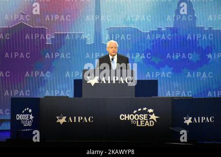 Ambasciatore degli Stati Uniti in Israele David Friedman parla all'AIPAC 2018 al Walter E. Washington Convention Center di Washington, D.C. il 6 marzo 2018 (Foto di Kyle Mazza/NurPhoto) Foto Stock