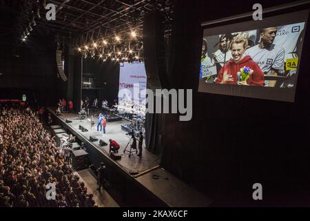 Ultimo rally prima della giornata elettorale a sostegno del candidato presidenziale del partito di iniziativa Civica, Ksenia Sobchak, per le elezioni russe 2018 di domenica 18 marzo a Mosca, Russia, giovedì 15 marzo 2018. (Foto di Celestino Arce/NurPhoto) Foto Stock