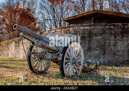 Cannone e fortificazioni, Fort Howard Park, Baltimore MD USA, Edgemere, Maryland Foto Stock