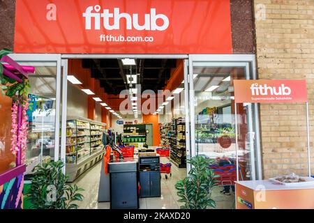 Bogota Colombia,El Chico Calle 93a Fithub Fithub.com supermercato online prodotti sani servizio di consegna, vendita esposizione scaffali scaffali al dettaglio, negozio stor Foto Stock