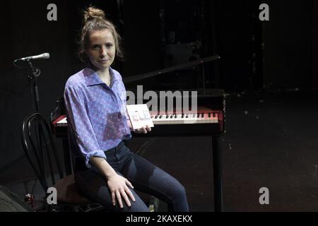 La cantante Elena Iturrieta (ELE) presenterà il suo nuovo album "What Night Hides" a Madrid. Spagna. 6 aprile 2018 (Foto di Oscar Gonzalez/NurPhoto) Foto Stock