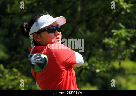 Sherman Santiwawatthanaphong arriva dal tee 7th durante il secondo round del torneo di golf Marathon LPGA Classic all'Highland Meadows Golf Club di Sylvania, Ohio, USA, venerdì 13 luglio 2018. (Foto di Amy Lemus/NurPhoto) Foto Stock