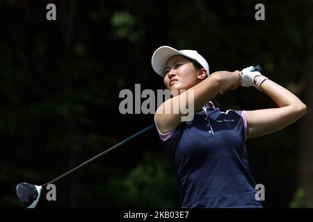 Xiyu Lin di Guangzhou, Cina, colpisce dal tee 11th durante l'ultimo round del torneo di golf Marathon LPGA Classic all'Highland Meadows Golf Club di Sylvania, Ohio, USA, domenica 15 luglio 2018. (Foto di Amy Lemus/NurPhoto) Foto Stock