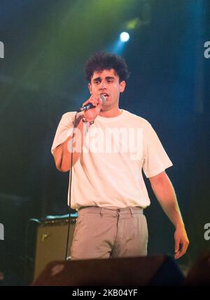 Diego Ibanez della band spagnola Carolina durante suona sul palco all'International Benicassim Festival 2018 il 19 luglio 2018 a Benicassim, Spagna. (Foto di Maria Jose Segovia/NurPhoto) Foto Stock