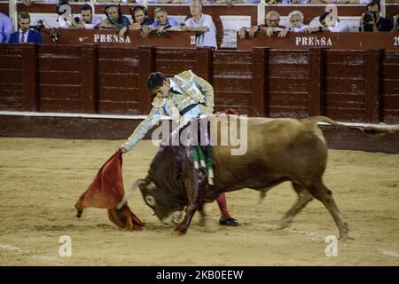 Confronto tra il bullfighter e il toro. 12-19/08/2018, Malaga (Foto di Guillaume Pinon/NurPhoto) Foto Stock