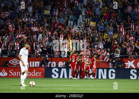 10 Borja Garcia dalla Spagna festeggia l'obiettivo con i giocatori del Girona FC durante la partita la Liga tra il Girona FC contro il Real Madrid nello stadio Montilivi a Girona, il 26 agosto 2018, Spagna. (Foto di Xavier Bonilla/NurPhoto) Foto Stock