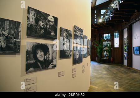 Hotel Des Bains (Lido), con materiale dell'Archivio storico della Biennale. In occasione del Festival Internazionale del Cinema di Venezia 75th, presso l'Hotel Des Bains al Lido, la Biennale di Venezia organizzerà, con la collaborazione di COIMA SGR, E a nome del Fondo Lido di Venezia II una mostra sulla storia del Festival del Cinema di Venezia, con materiale dell'Archivio storico della Biennale, dal titolo il Cinema in Mostra. VOLTI e immagini dalla Mostra Internazionale darte Cinematografica 1932 2018. (Foto di Matteo Chinellato/NurPhoto) Foto Stock