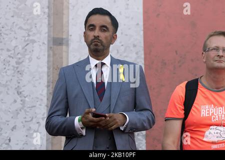 Aamer Anwar, avvocato scozzese, parla durante la manifestazione. Oltre un milion dimostra a Barcellona a sostegno dell'indipendenza della Catalogna a Barcellona, Catalogna, Spagna il 11 settembre 2018. (Foto di Miquel Llop/NurPhoto) Foto Stock