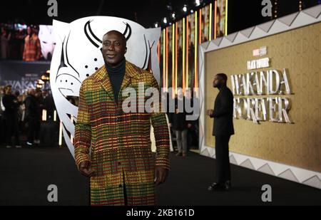 Ozwald Boateng partecipa alla prima europea di Black Panther: Wakanda Forever, a Cineworld Leicester Square, Londra. Data immagine: Giovedì 3 novembre 2022. Foto Stock