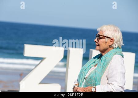 Judi Dench partecipa alla fotocellula "Red Joan" durante il 66th° Festival Internazionale del Cinema di San Sebastian il 25 settembre 2018 a San Sebastian, Spagna. (Foto di Manuel Romano/NurPhoto) Foto Stock