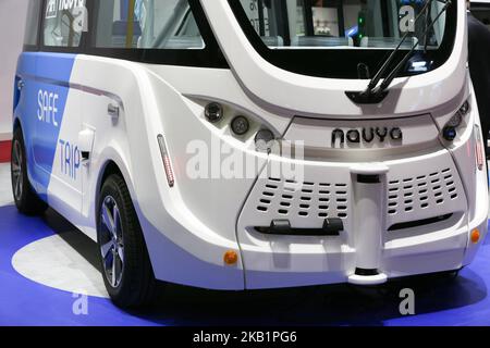 Il progetto Navya Autonomical Shuttle è stato visto durante la prima giornata stampa del Salone di Parigi al Paris Expo Porte de Versailles il 02 ottobre 2018 a Parigi, Francia. Dal 4 al 14 ottobre 2018, il 'Mondial de l'automobile' presenta al pubblico le nuove vetture dei maggiori marchi automobilistici del mondo. (Foto di Michel Stoupak/NurPhoto) Foto Stock