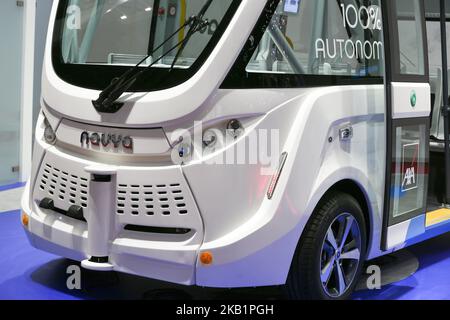 Il progetto Navya Autonomical Shuttle è stato visto durante la prima giornata stampa del Salone di Parigi al Paris Expo Porte de Versailles il 02 ottobre 2018 a Parigi, Francia. Dal 4 al 14 ottobre 2018, il 'Mondial de l'automobile' presenta al pubblico le nuove vetture dei maggiori marchi automobilistici del mondo. (Foto di Michel Stoupak/NurPhoto) Foto Stock