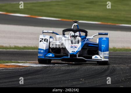 28 da COSTA Antonio Felix (prt), BMW i Andretti Motorsport Team durante i test ufficiali di Formula e pre-stagione sul circuito Ricardo Tormo di Valencia il 16, 17, 18 e 19 ottobre 2018. (Foto di Xavier Bonilla/NurPhoto) Foto Stock