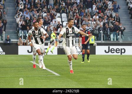 Cristiano Ronaldo (Juventus FC) festeggia dopo aver segnato durante la Serie Una partita di calcio tra Juventus FC e Genoa CFC allo Stadio Allianz il 20 ottobre 2018 a Torino. Risultati finali: 1-1. (Foto di Massimiliano Ferraro/NurPhoto) Foto Stock