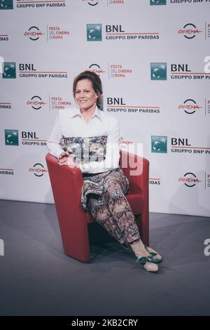 Sigourney Weaver partecipa a una fotocall durante il 13th° Festival del Cinema di Roma all'Auditorium Parco della Musica il 24 ottobre 2018 a Roma. (Foto di Luca Carlino/NurPhoto) Foto Stock