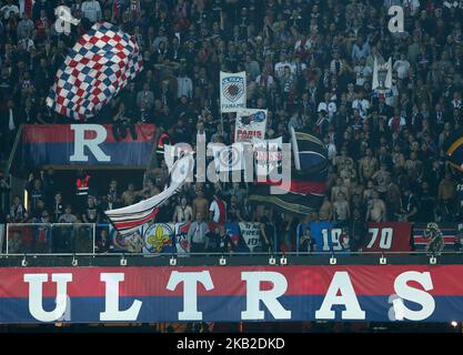 Parigi Saint-Germain - SSC Napoli : UEFA Champions League Gruppo C PSG tifosi al Parc des Princes di Parigi, Francia il 24 ottobre 2018. (Foto di Matteo Ciambelli/NurPhoto) Foto Stock