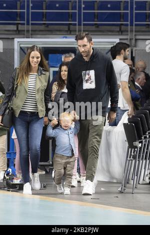 Helen Lindes e Rudy Fernandez partecipano alla partita di basket durante il Real Madrid vs MoraBanc Andorra in Liga Endesa regolare partita di stagione celebrata a Madrid al Wizink Center. Novemberr 4th 2018 Madrid. Spagna (Foto di Oscar Gonzalez/NurPhoto) Foto Stock