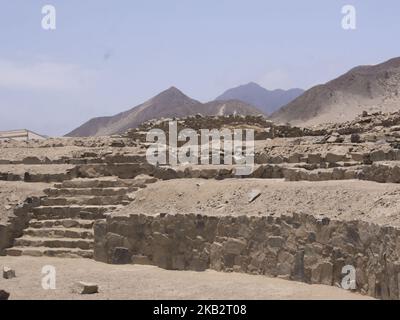 La città sacra di Caral è riconosciuta dall'UNESCO, come la città più antica d'America (2900 a.C.) e riconosciuta come patrimonio mondiale il 5 novembre 2018, a Supe, Lime, Perù. (Foto di Aaron Heredia/NurPhoto) Foto Stock