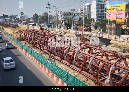 Lavori di costruzione stradale a Pattaya City Thailandia Foto Stock