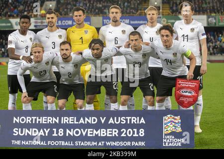 La nazionale di calcio austriaca si pone per la foto durante la UEFA Nations League B Group 3 tra l'Irlanda del Nord e l'Austria al Windsor Park di Belfast, Irlanda del Nord, Regno Unito il 18 novembre 2018 (Foto di Andrew Surma/NurPhoto) Foto Stock