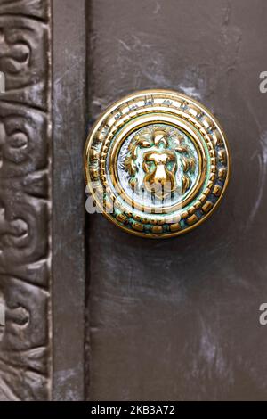 Ballarat Australia / pomolo in ottone ornato; vista esterna del municipio di Ballarat del 1872 circa. Il municipio di Ballarat è stato aperto nel 1872 ed è una bella Foto Stock