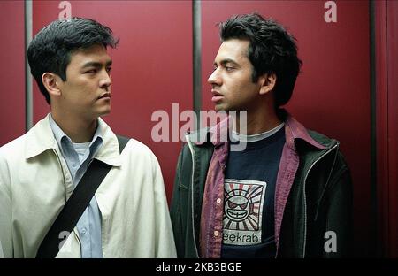 HAROLD E KUMAR VANNO AL CASTELLO BIANCO, John Cho e Kal Penn, 2004 Foto Stock