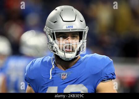 Il fullback Detroit Lions Nick Bellore (43) si occupa dei warm up prima di una partita di football NFL contro gli orsi Chicago a Detroit, Michigan USA, giovedì 22 novembre 2018. (Foto di Amy Lemus/NurPhoto) Foto Stock