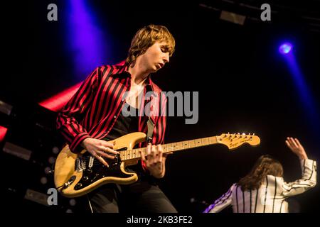 Thomas Raggi di Maneskin suona dal vivo al Fabrique di Milano il 23 novembre 2018. (Foto di Mairo Cinquetti/NurPhoto) Foto Stock