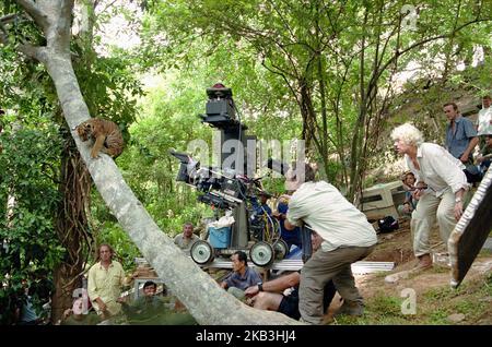 DUE FRATELLI, JEAN-JACQUES ANNAUD, CINEOPERATORE, 2004 Foto Stock