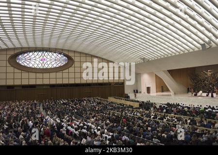 Papa Francesco partecipa alla sua udienza generale settimanale in Piazza San Pietro, in Vaticano, mercoledì 28 novembre 2018. (Foto di massimo Valicchia/NurPhoto) Foto Stock