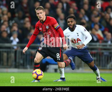 Londra, Inghilterra - 05 dicembre 2018 Steven Davis di Southampton durante la Premier League tra Tottenham Hotspur e Southampton allo stadio di Wembley, Londra, Inghilterra, il 05 dicembre 2018. (Foto di Action Foto Sport/NurPhoto) Foto Stock