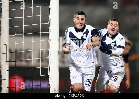 Dimitri Bisoli festeggia dopo aver segnato un gol durante la partita italiana della Serie B 2018/2019 tra Ascoli Calcio 1898 FC e Brescia Football Club allo Stadio Cino e Lillo del Duca il 22 dicembre 2018 ad Ascoli Piceno. (Foto di Danilo di Giovanni/NurPhoto) Foto Stock