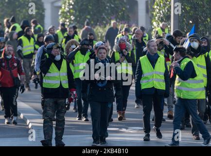 I giubbotti gialli di nuovo a Nantes, in Francia, il 29 dicembre 2018 per la legge 7 della loro mobilitazione. Circa 2000 giubbotti gialli dimostrati nel centro della città di Nantes per il settimo sabato consecutivo dal novembre 17. Sono scoppiate tensioni tra i manifestanti e la polizia. (Foto di Estelle Ruiz/NurPhoto) Foto Stock